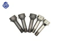Vít trục bánh xe hợp kim titan của Ferrari
